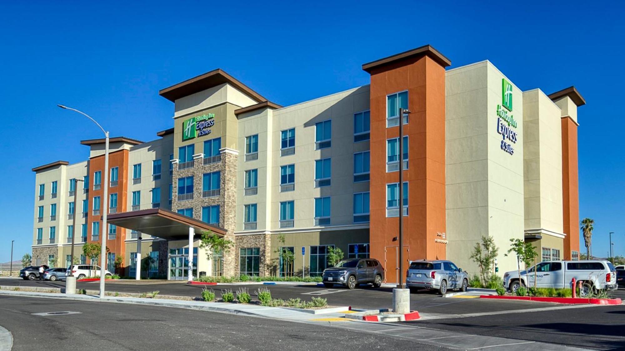 Holiday Inn Express & Suites Ridgecrest - China Lake By Ihg 외부 사진