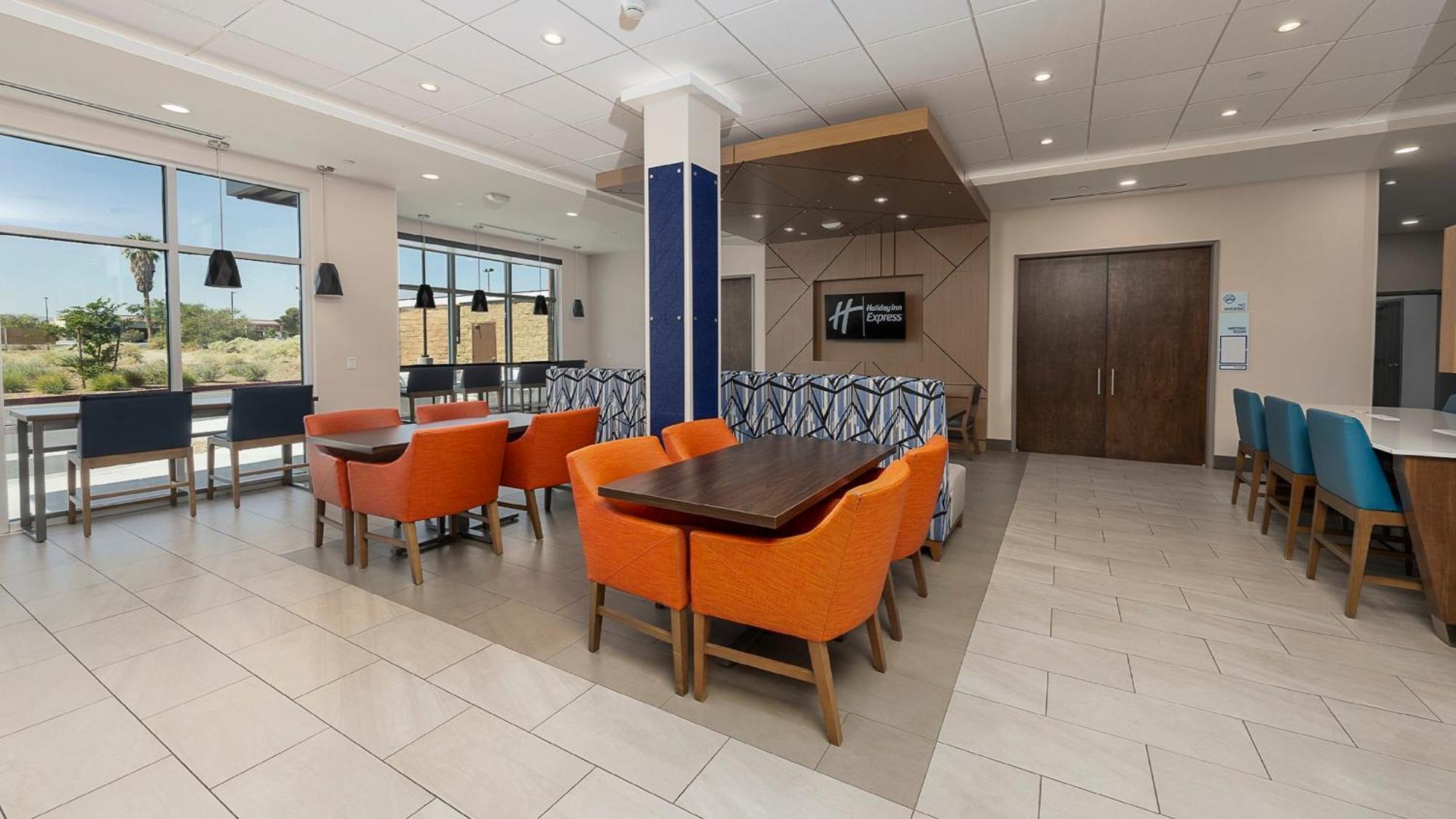Holiday Inn Express & Suites Ridgecrest - China Lake By Ihg 외부 사진