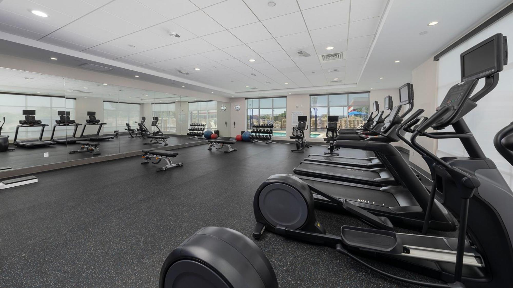 Holiday Inn Express & Suites Ridgecrest - China Lake By Ihg 외부 사진